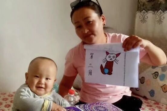 在我的阿勒泰,看到马背上的她