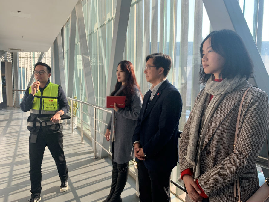 方秘书长参观上海ABB工程有限公司.png