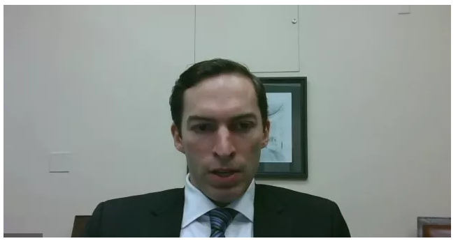 美国总统副助理兼白宫国家经济委员会副主任托马斯·斯托奇(Thomas Storch).png